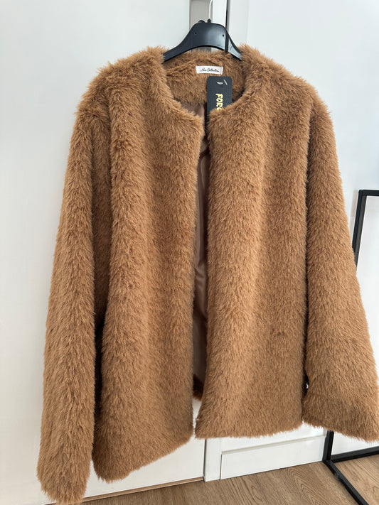 Veste en fourrure douce avec doublure