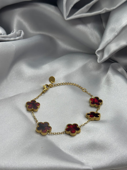 Bracelet trèfles rouge couleur rubis