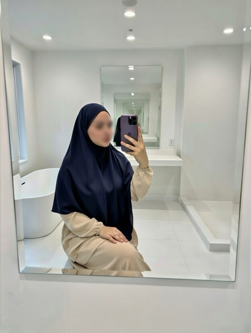 Khimar court en soie de Médine