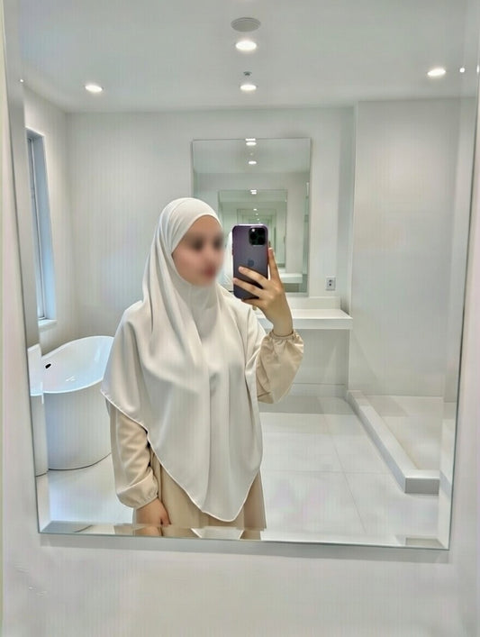 Khimar court en soie de Médine