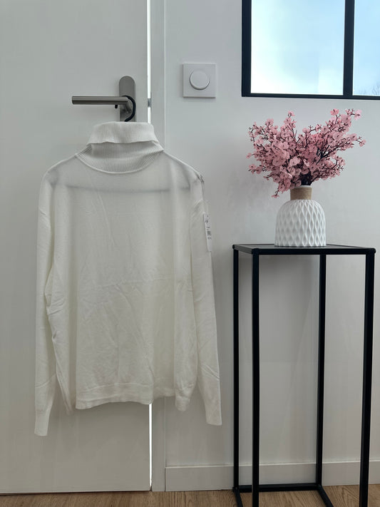 Pull col roulé uni