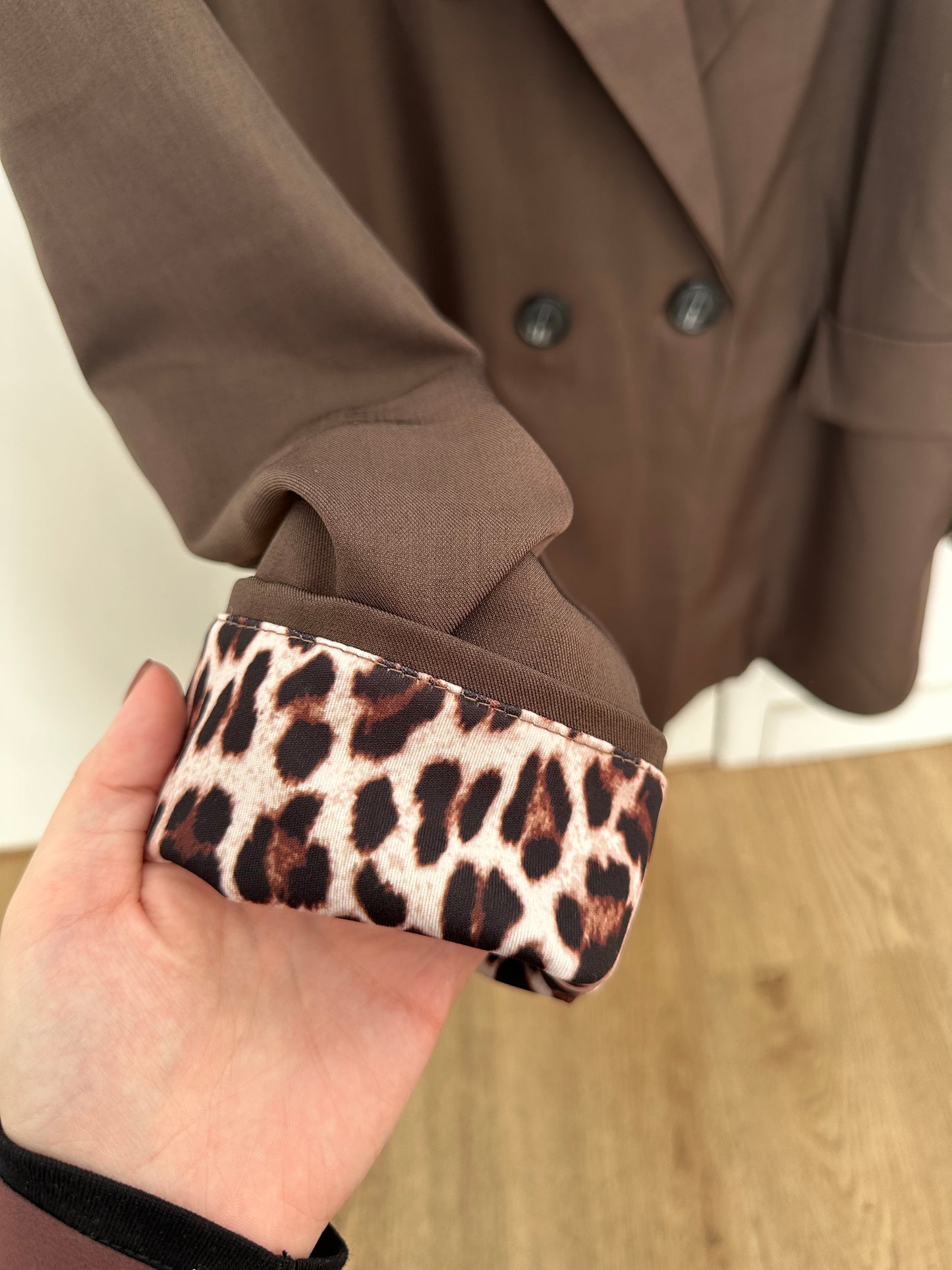 Veste blazer revers léopard doublure à l’intérieur