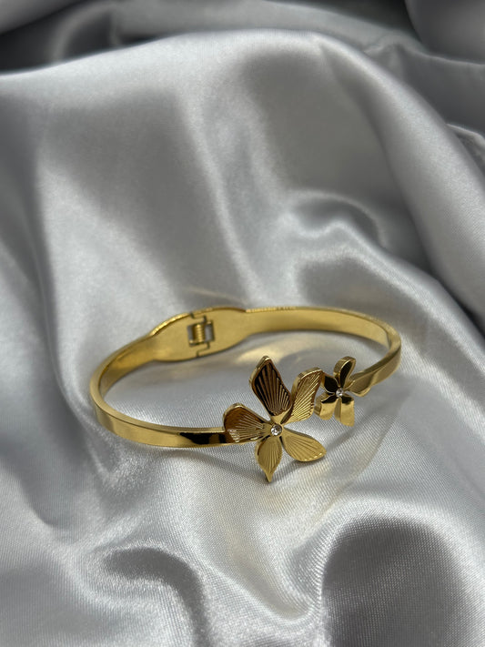 🌸 Bracelet Fleur Doré – Acier Inoxydable