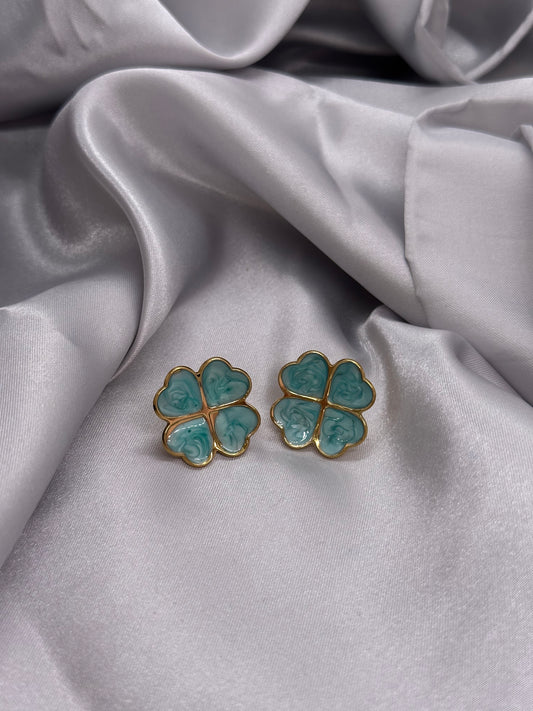 🌿 Boucles d’oreilles Trèfle Émeraude – Acier inoxydable